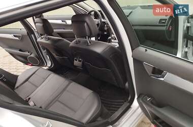 Универсал Mercedes-Benz C-Class 2010 в 