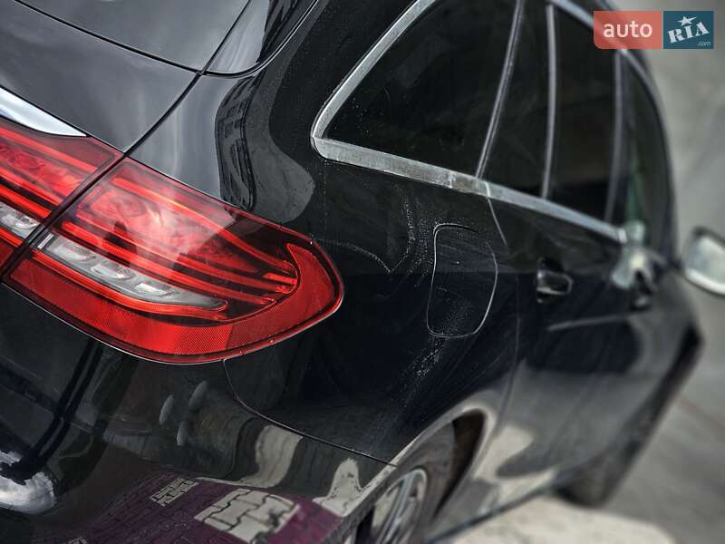 Універсал Mercedes-Benz C-Class 2019 в Львові