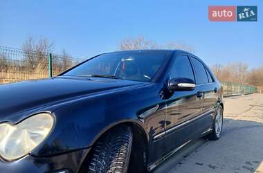 Седан Mercedes-Benz C-Class 2005 в 