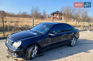 Седан Mercedes-Benz C-Class 2005 в 