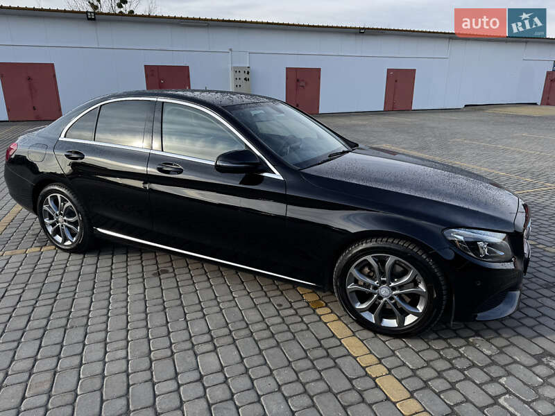 Седан Mercedes-Benz C-Class 2016 в Львові