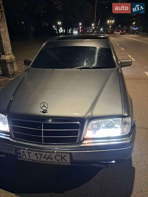 Седан Mercedes-Benz C-Class 1995 в 