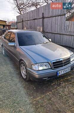 Седан Mercedes-Benz C-Class 1995 в 