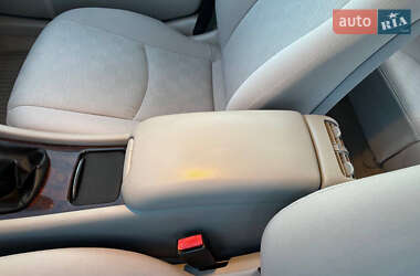Седан Mercedes-Benz C-Class 2005 в 