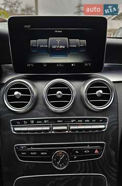 Седан Mercedes-Benz C-Class 2017 в 
