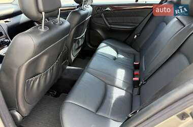 Седан Mercedes-Benz C-Class 2004 в 
