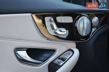 Купе Mercedes-Benz C-Class 2020 в 