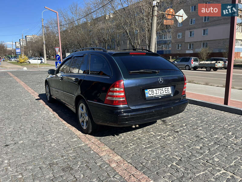 Универсал Mercedes-Benz C-Class 2007 в Чернигове