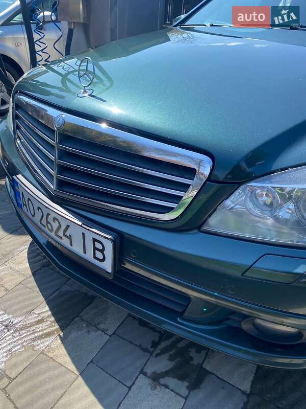 Универсал Mercedes-Benz C-Class 2010 в Ужгороде