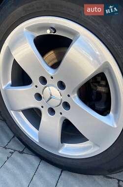 Универсал Mercedes-Benz C-Class 2010 в 