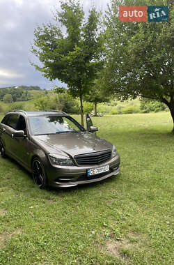 Универсал Mercedes-Benz C-Class 2009 в 