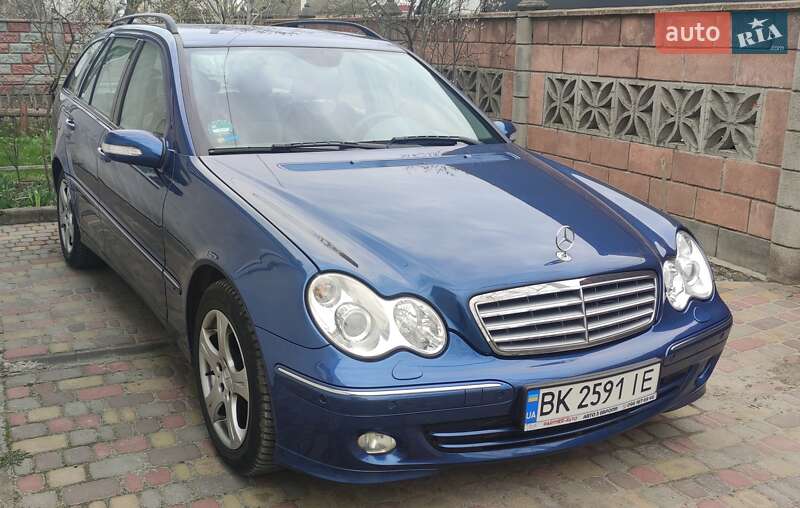 Универсал Mercedes-Benz C-Class 2006 в 