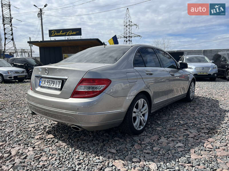 Седан Mercedes-Benz C-Class 2008 в Киеве