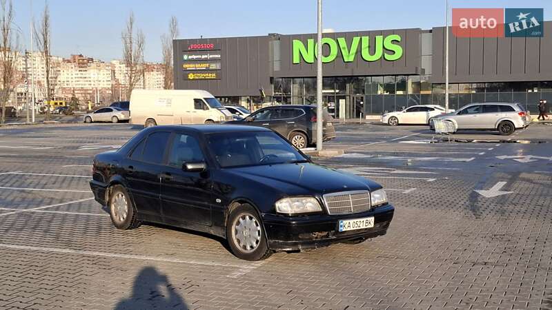 Mercedes-Benz C-Class 1998