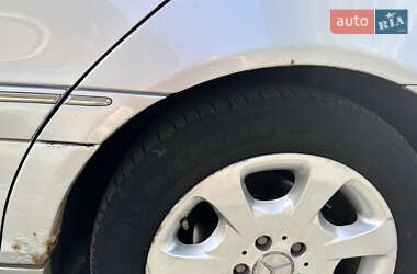 Седан Mercedes-Benz C-Class 2004 в 