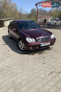 Седан Mercedes-Benz C-Class 2006 в Черновцах