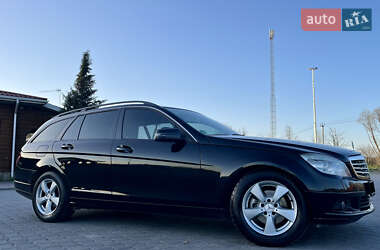 Универсал Mercedes-Benz C-Class 2011 в 