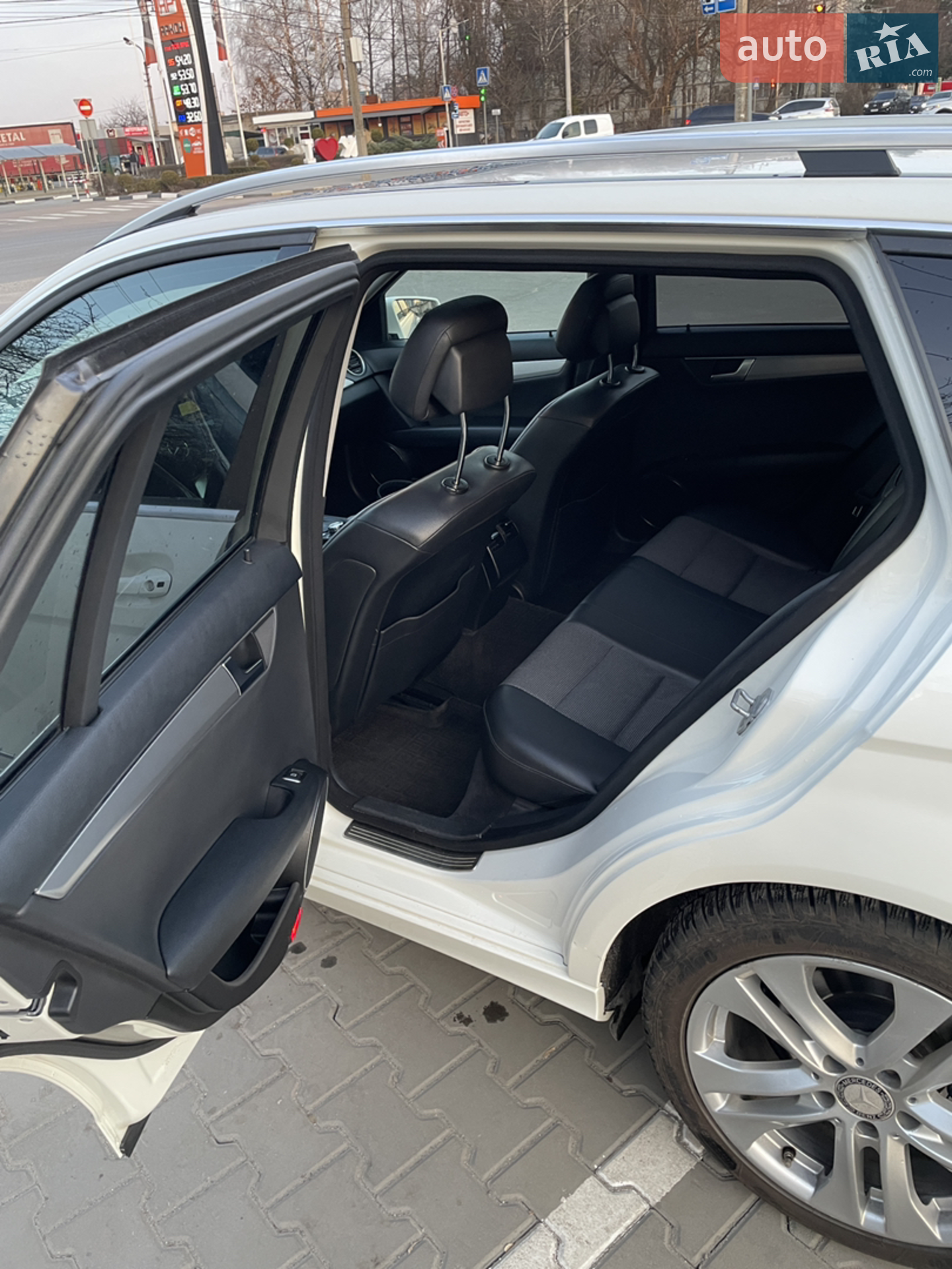2011 Mercedes-Benz C-klasse - мініатюра 12