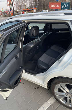 Универсал Mercedes-Benz C-Class 2011 в 