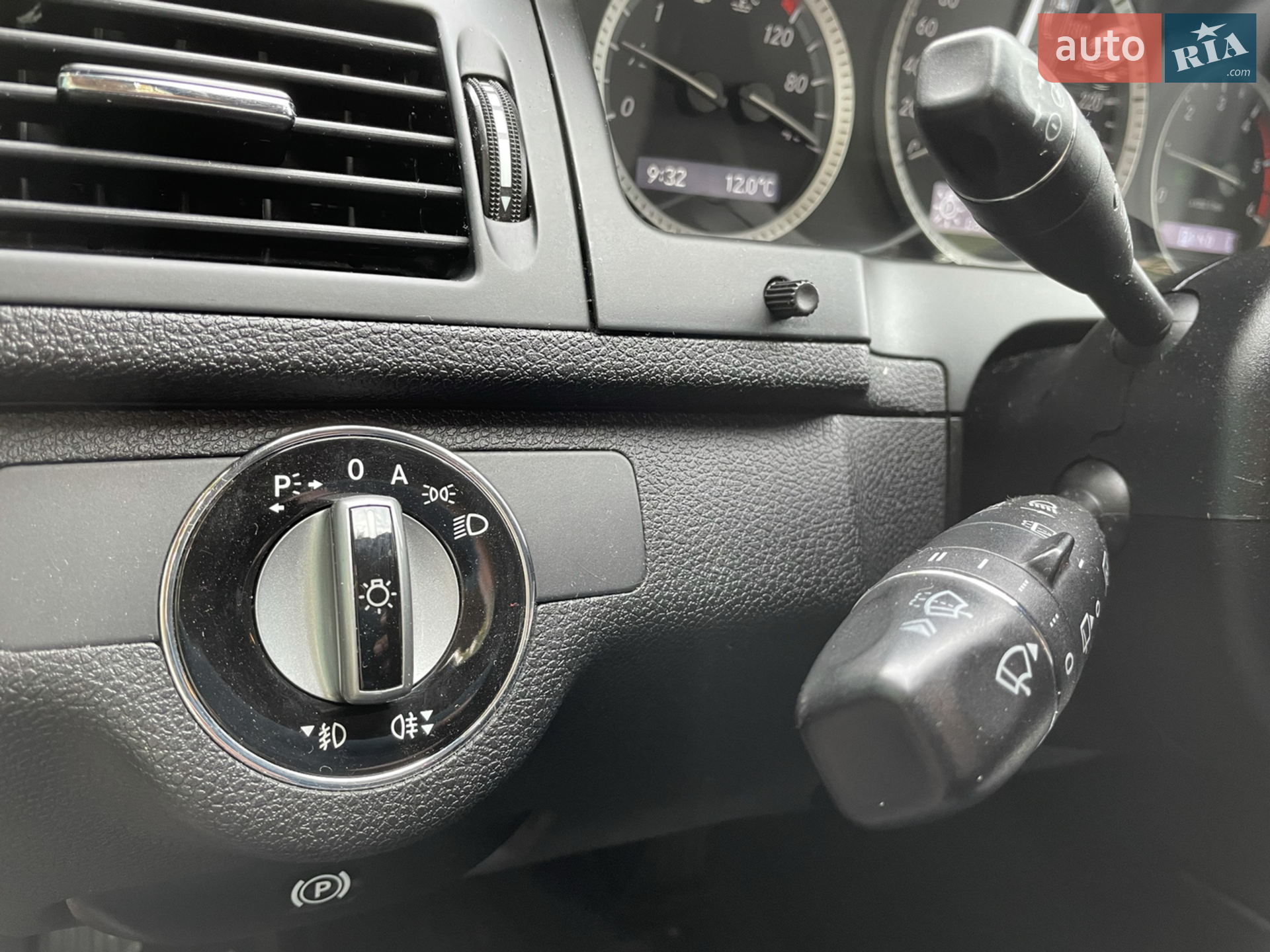 2010 Mercedes-Benz C-klasse - мініатюра 18