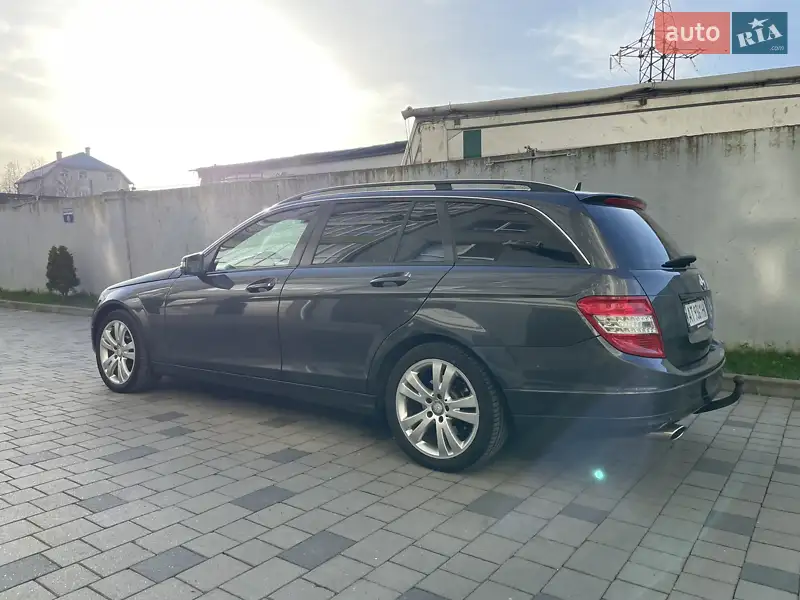 Mercedes-Benz C-Class 2009 VIN WDD2042081F352127 фото оголошення 4 з 41