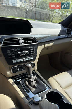 Седан Mercedes-Benz C-Class 2013 в 