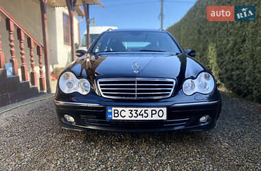 Универсал Mercedes-Benz C-Class 2004 в 