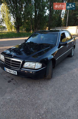 Седан Mercedes-Benz C-Class 1994 в 