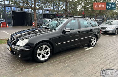 Универсал Mercedes-Benz C-Class 2006 в 