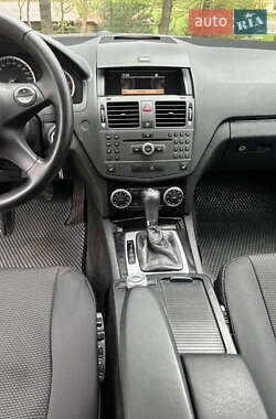 Универсал Mercedes-Benz C-Class 2009 в 