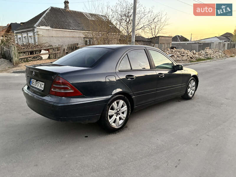 Седан Mercedes-Benz C-Class 2001 в Миколаєві