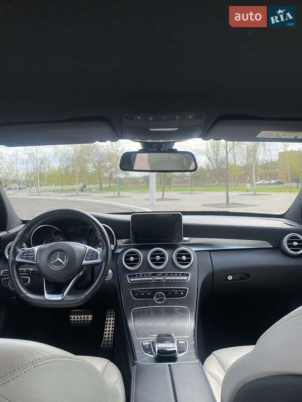 Седан Mercedes-Benz C-Class 2015 в Измаиле