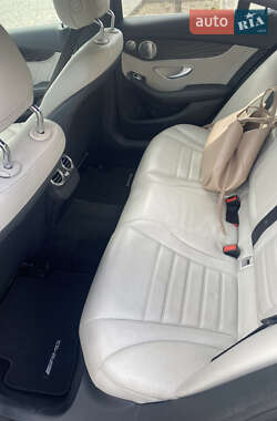 Седан Mercedes-Benz C-Class 2015 в 