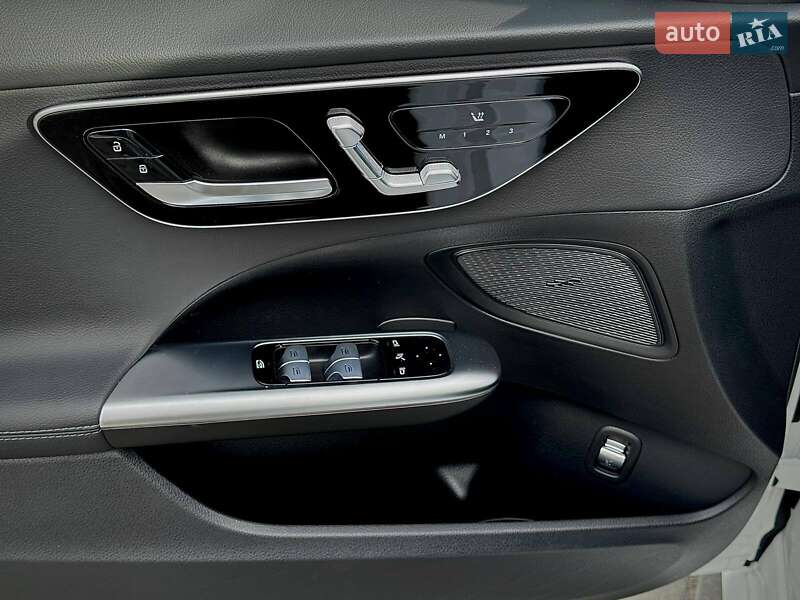 Седан Mercedes-Benz C-Class 2022 в Одессе