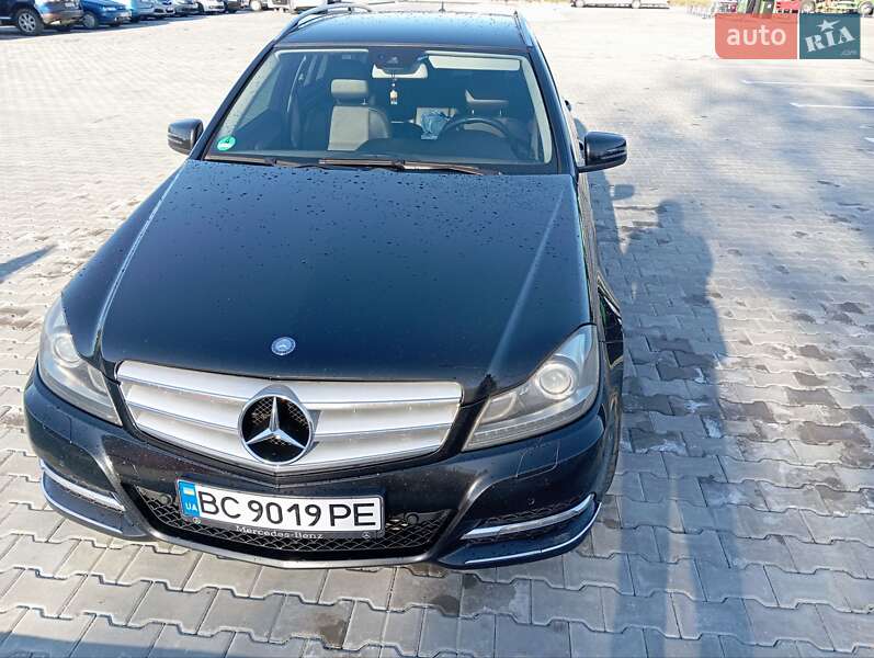 Универсал Mercedes-Benz C-Class 2012 в Стрые фото 15 Универсал Mercedes-Benz C-Class 2012 в Стрые
