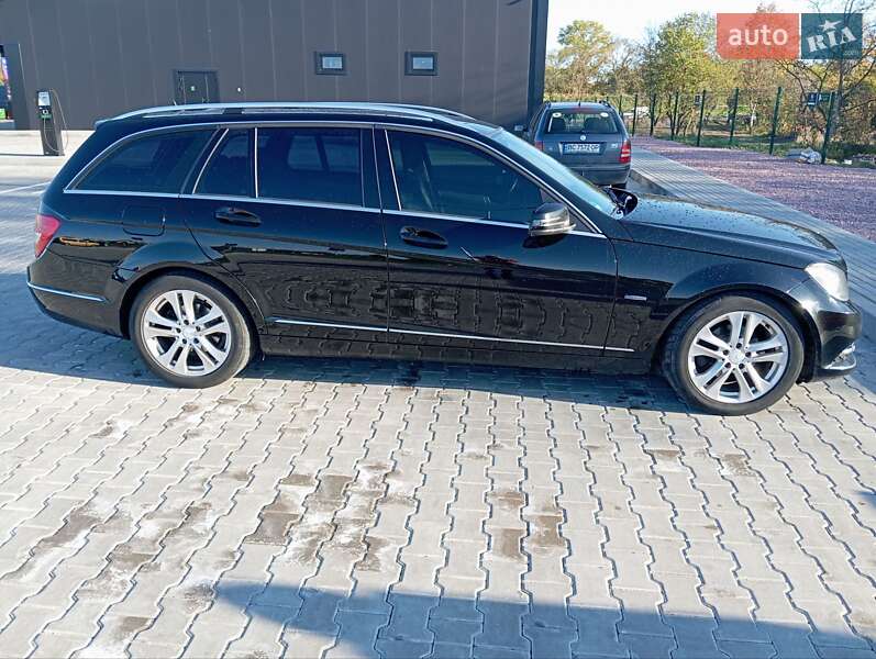 Универсал Mercedes-Benz C-Class 2012 в Стрые фото 19 Универсал Mercedes-Benz C-Class 2012 в Стрые
