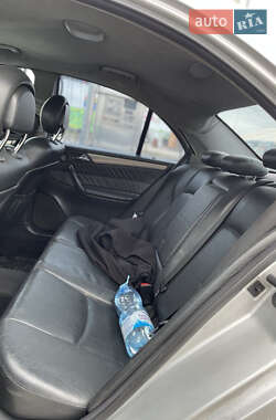 Седан Mercedes-Benz C-Class 2000 в 