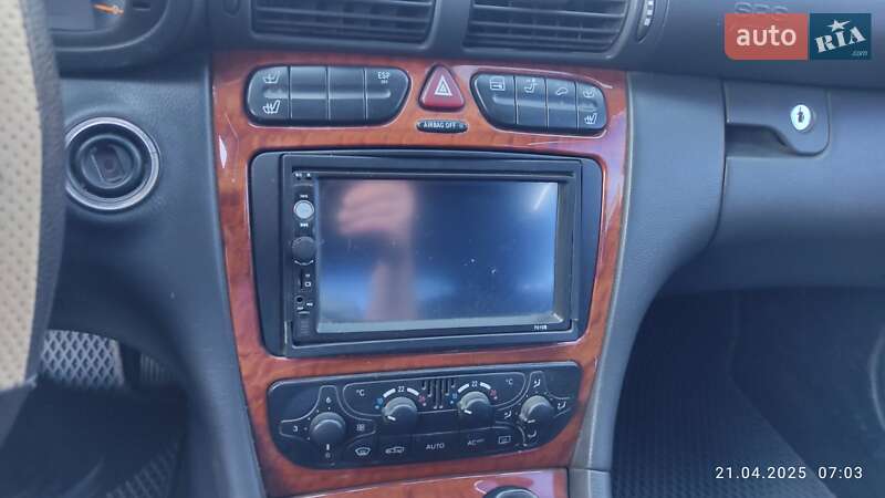 Седан Mercedes-Benz C-Class 2002 в Сумах