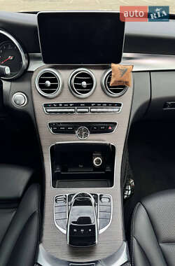 Седан Mercedes-Benz C-Class 2015 в 