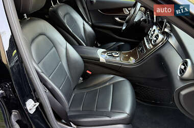 Седан Mercedes-Benz C-Class 2017 в 