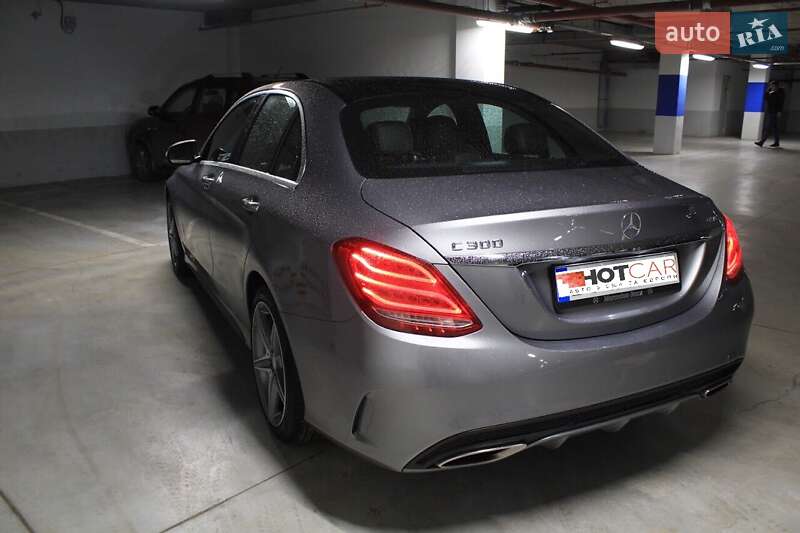 Седан Mercedes-Benz C-Class 2015 в Львове