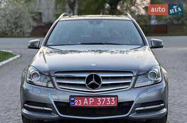 Универсал Mercedes-Benz C-Class 2011 в 