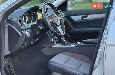 Универсал Mercedes-Benz C-Class 2011 в 
