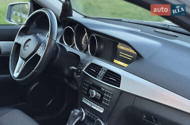 Универсал Mercedes-Benz C-Class 2011 в 