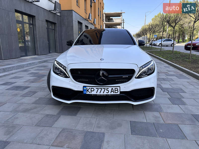 Седан Mercedes-Benz C-Class 2017 в Дніпрі