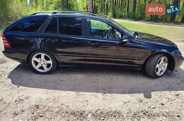 Универсал Mercedes-Benz C-Class 2004 в 