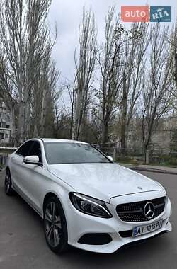 Седан Mercedes-Benz C-Class 2015 в 