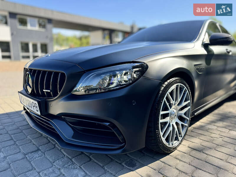 Седан Mercedes-Benz C-Class 2019 в Києві