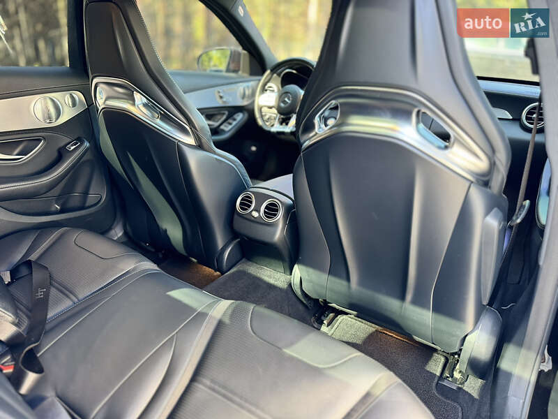 Седан Mercedes-Benz C-Class 2019 в Києві