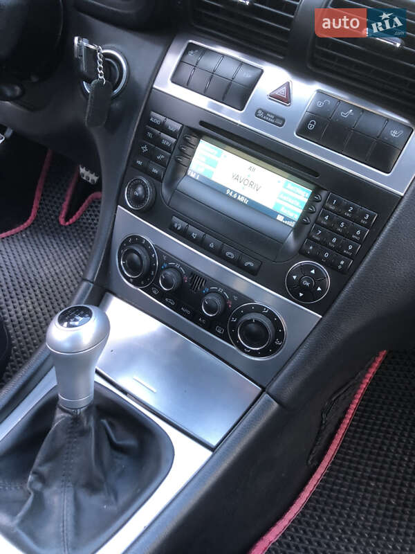 Седан Mercedes-Benz C-Class 2005 в Яворове фото 6 Седан Mercedes-Benz C-Class 2005 в Яворове